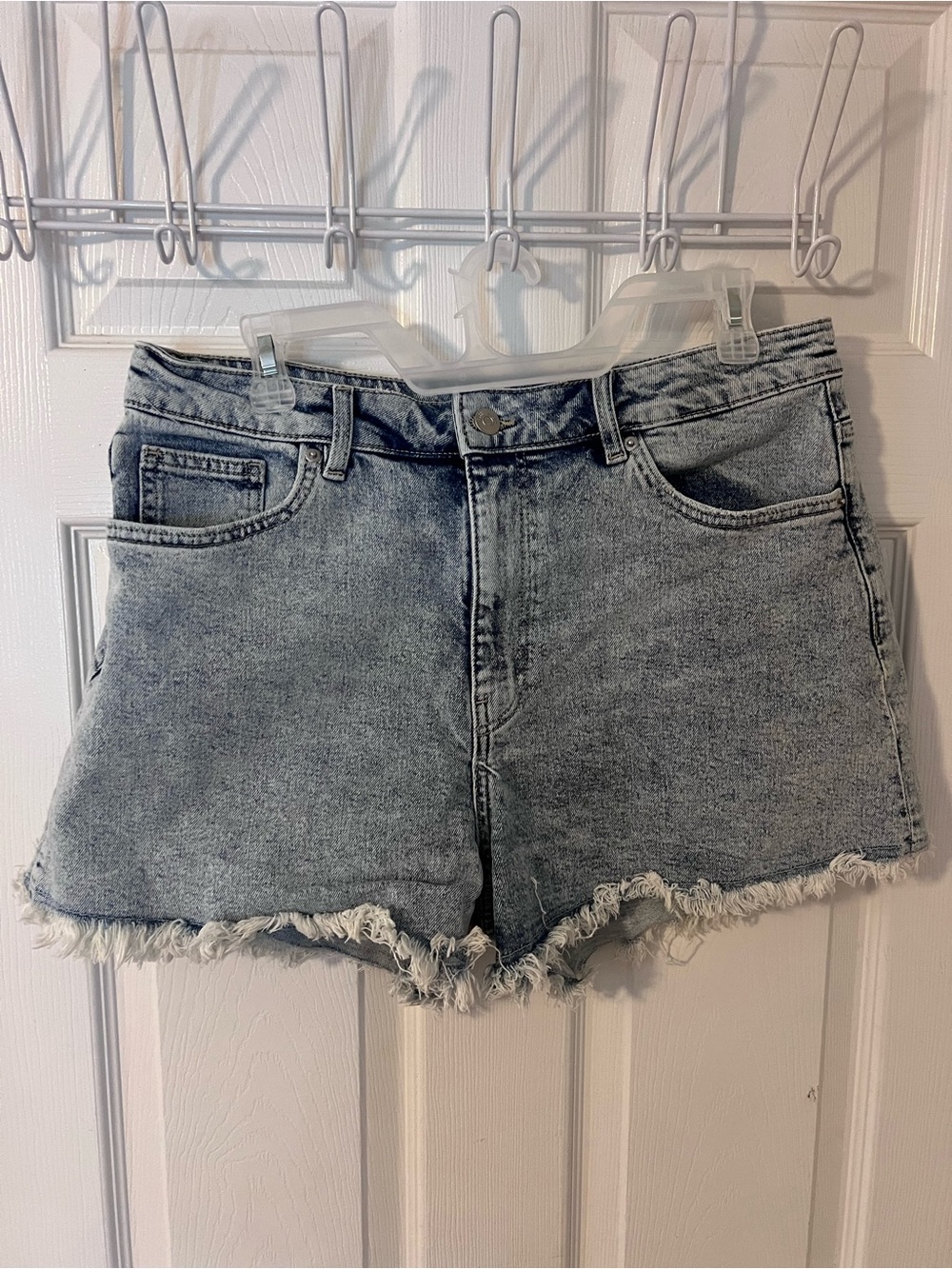 High Rise Acid Wash Distressed Denim Shorts Frayed Hem Size 12 Summer Grunge